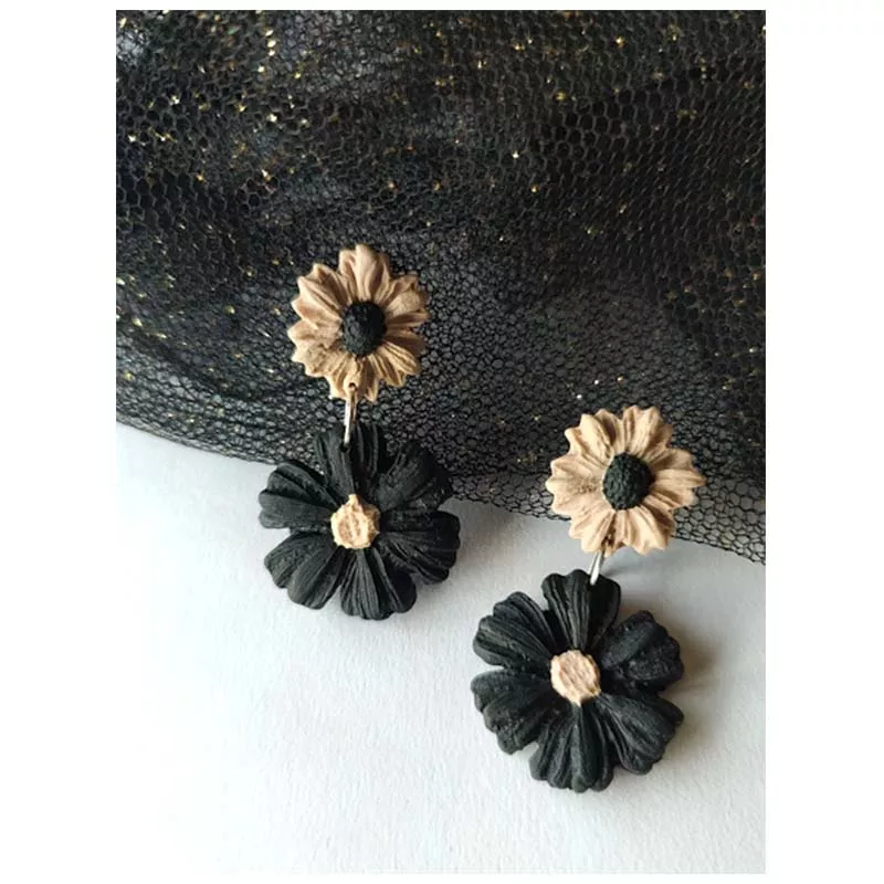 Twin Flower Earrings in Monochrome Twin Flower Earrings in Monochrome