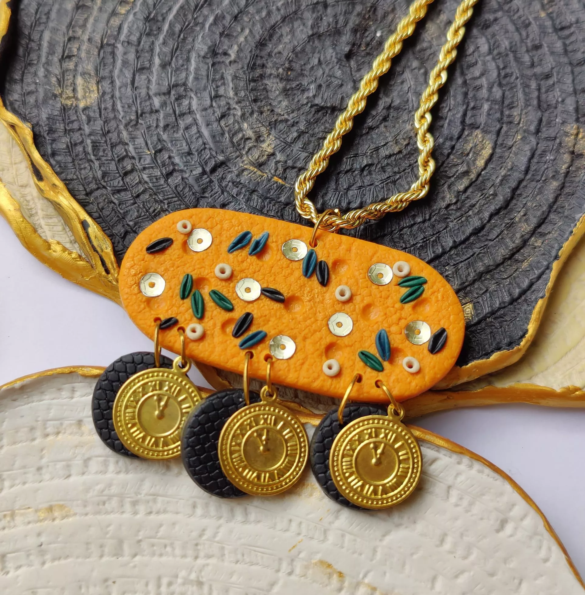 Ellipse Fusion Necklace with Golden Coin (Mustard + Black)