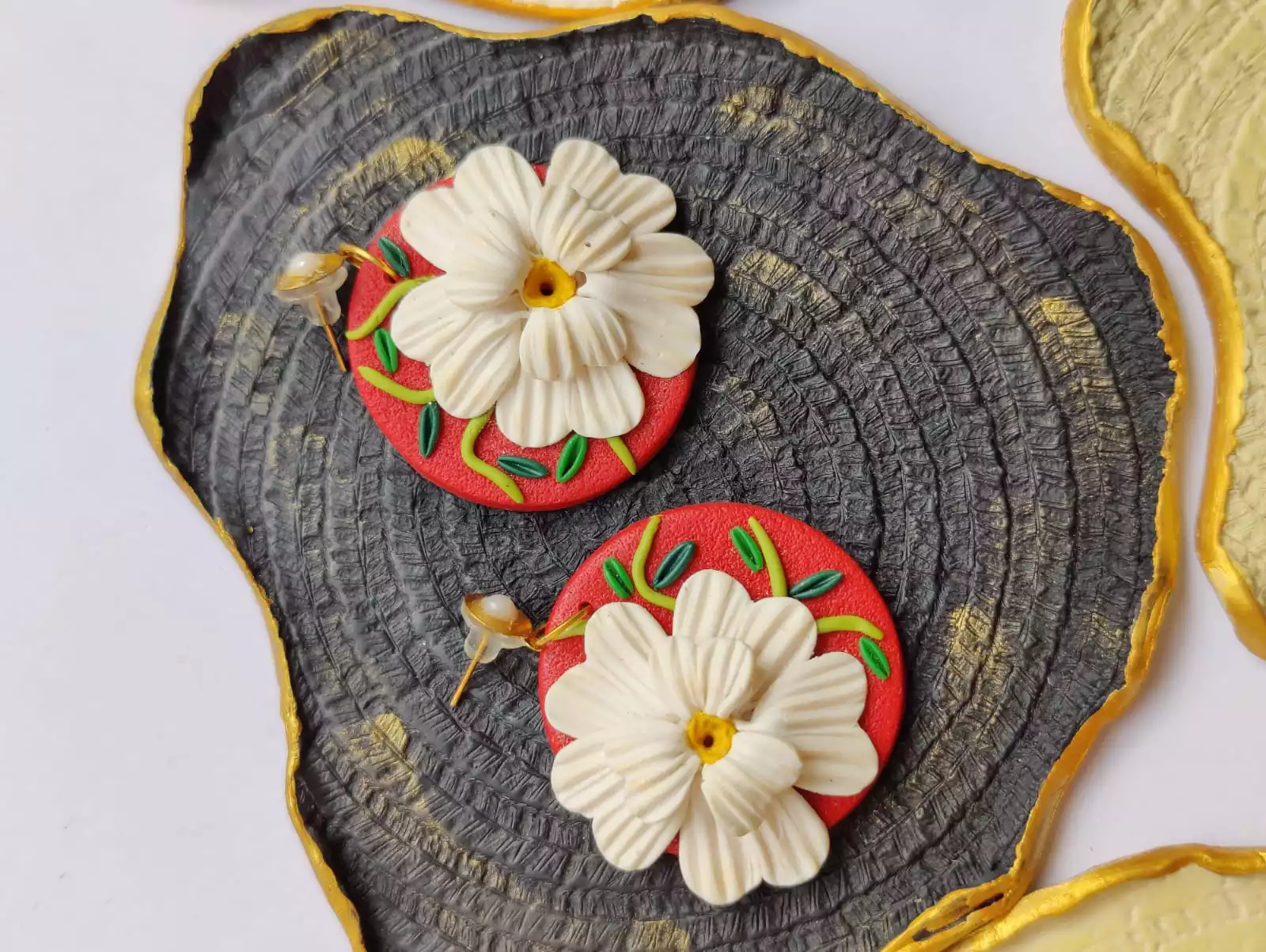 Round Floral Earrings (Multiple Colors)