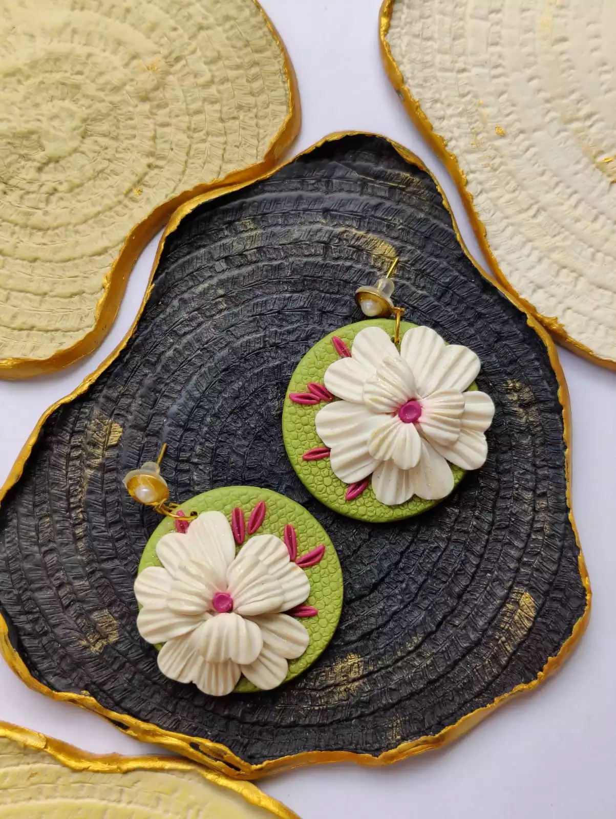 Round Floral Earrings in Pita Green Colors
